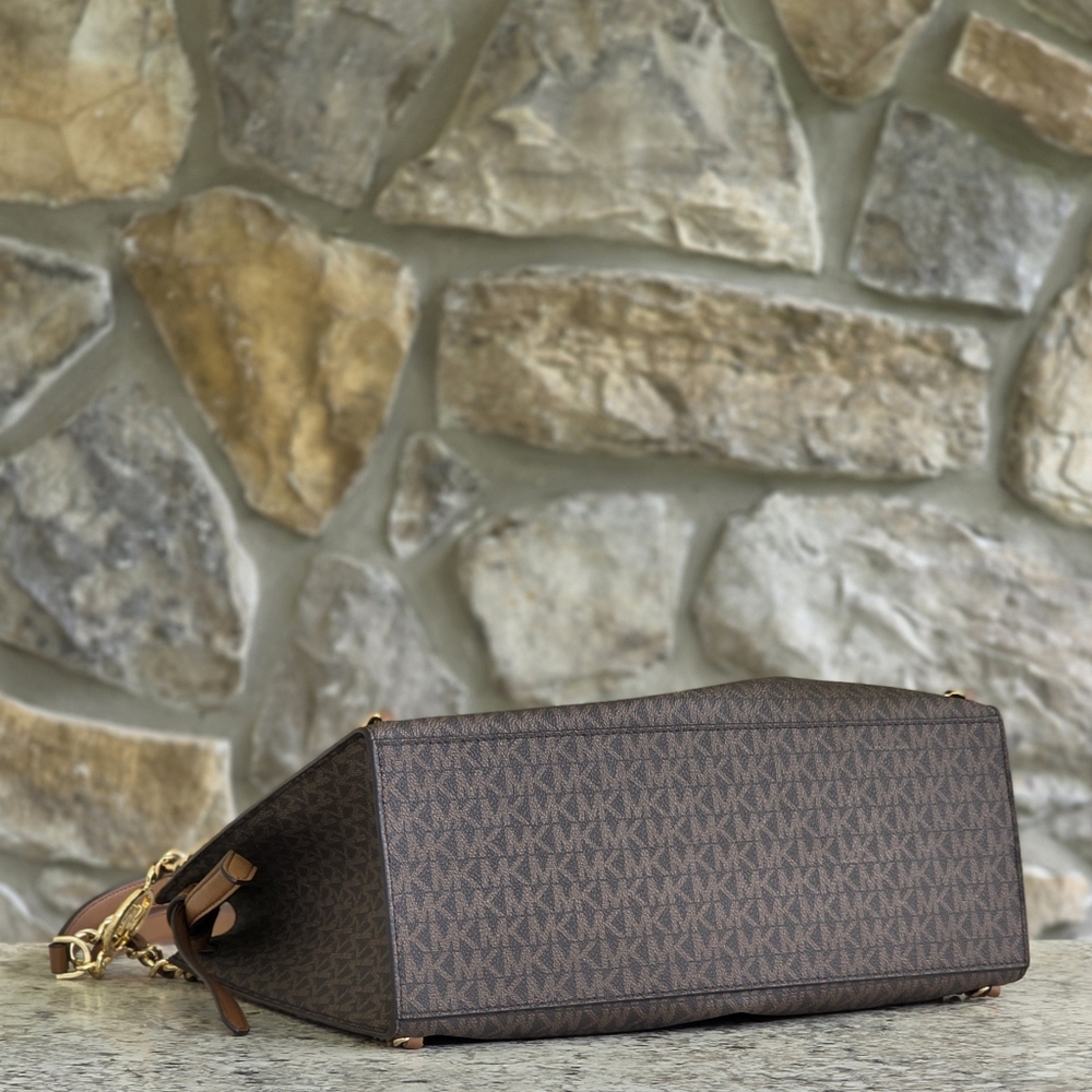 Michael Kors Mina Logo Large Brown Shoulder Bag - Picture 4 of 10